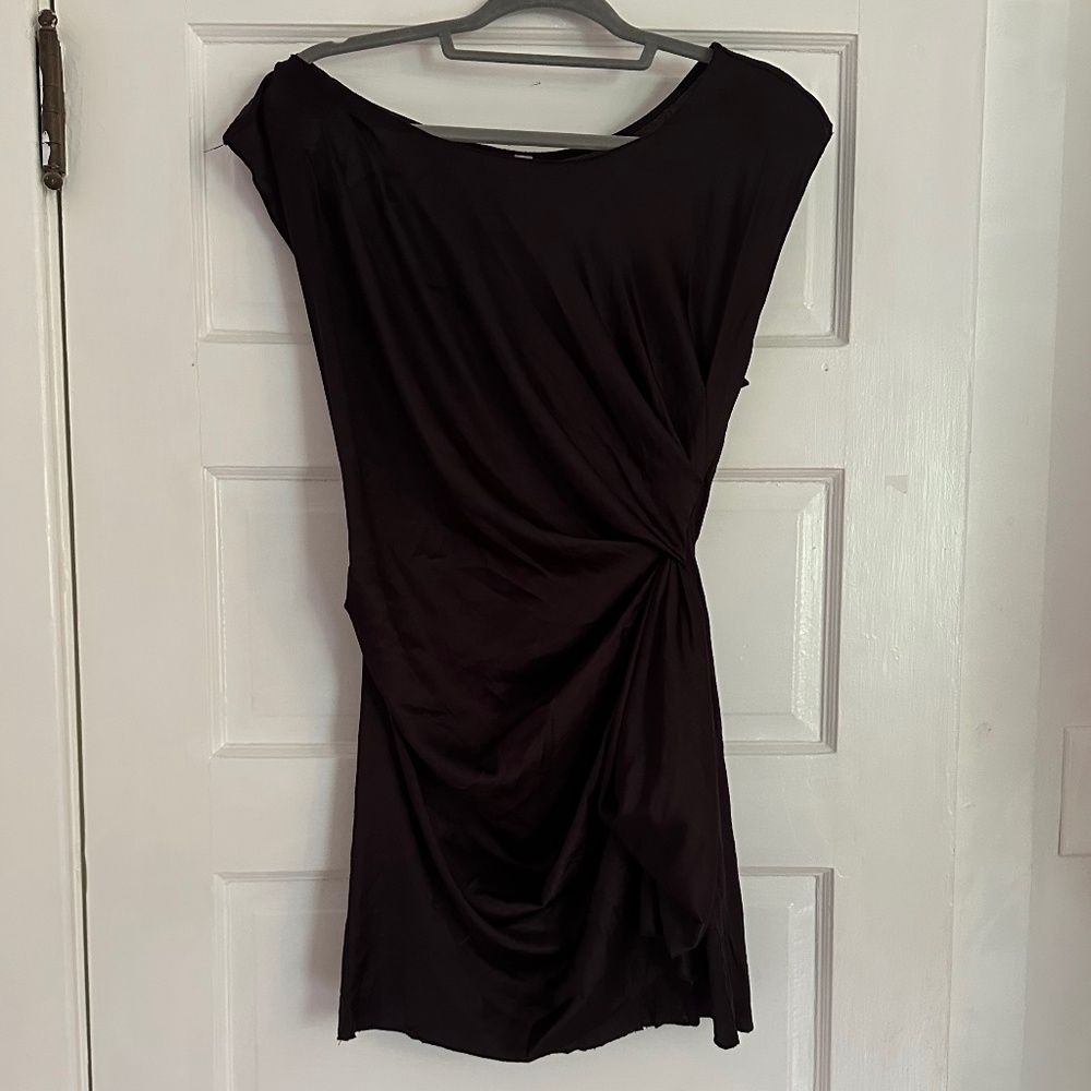 Bailey, Short dark burgundy side scrunch dress